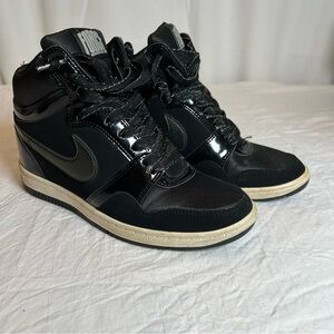 Nike Force Sky High Women's Sz8.5 Hidden Wedge Black HighTop Sneakers 629746-001